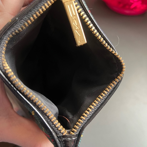 MAC pouch from their tartan collection Ltd edition So cute! - Picture 5 of 5